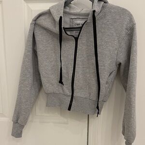 C’est Toi Gray Zip-Up Cropped Hoodie. Size small